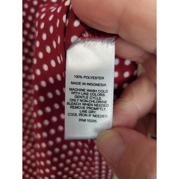 Express Portofino Maroon Polka Dot Roll-Tab Sleeve Button-Up Shirt Size Medium - Picture 5 of 5